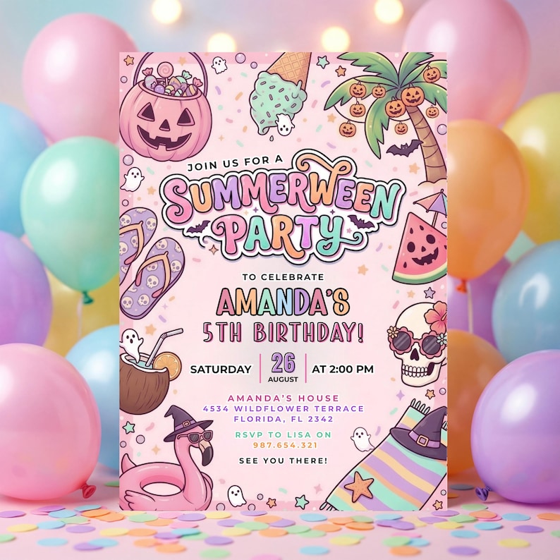 Op de afbeelding: Een roze uitnodiging voor een Summerween-feest, met een pompoenemmer, ijs, palmbomen met pompoenlantaarns en een schedel. De tekst luidt "Summerween Party" en "Amanda's 5th Birthday!" met datum en tijd.