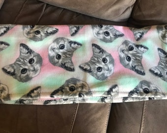 Fleece cat/kitten plush fleece blanket with rainbow colors, and a grey tabby cat face (small) 27x27