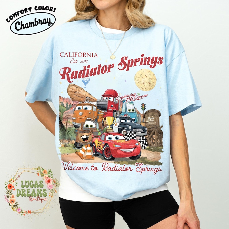 Pode incluir: Um conjunto de tr&ecirc;s canecas de cer&acirc;mica com acabamento manchado e fosco. Cada caneca apresenta uma cor diferente: azul claro, creme e cinza. As canecas t&ecirc;m um design simples e moderno e uma al&ccedil;a confort&aacute;vel.