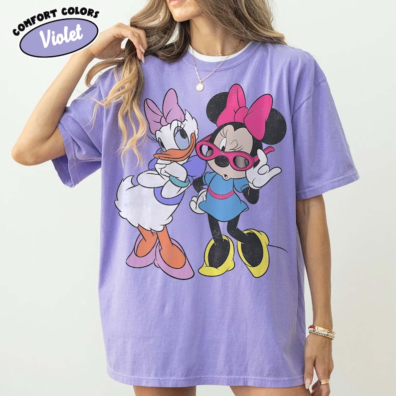 Retro Minnie Daisy Shirt, Vintage Disney Friends Tee, Comfort Colors White Disney Graphic Tee, Disney Trip Shirt, Best Friend Gift Tee Violet/Purple