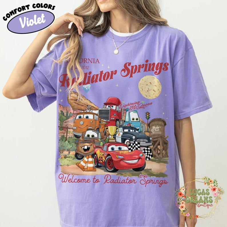 Pode incluir: Conjunto de tr&ecirc;s canecas de cer&acirc;mica com acabamento fosco e salpicado. As canecas s&atilde;o em tons de creme, castanho claro e castanho escuro. Cada caneca tem um design simples e minimalista.