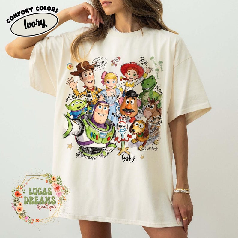 Vintage shirt Toy Story Signatures, retro Friends In Me-T-shirt, vakantie-outfits Disneyland WDW, familiecadeau Magic Kingdom Ivory/Natural/Sand