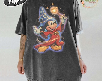 Camiseta Comfort Colors Fantasia Mickey Feiticeiro, Camiseta Walt Disney Fantasia Mickey, Camiseta Fantasia Mickey, Viagem à Disneylândia, Camiseta Fantasmic
