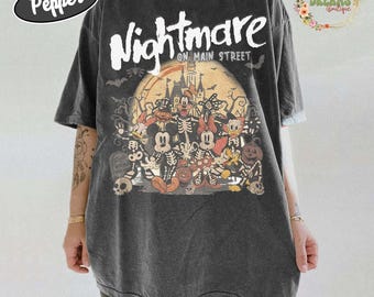 Camisetas Comfort Colors Vintage Mickey & Friends Skeleton Nightmare On Main Street, Camisetas Disney Halloween, Camisetas Disney Trip Halloween 2026