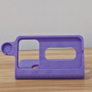 iPhone 11-15 Pro Max (with case) and Apple Watch Dock