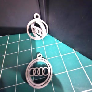 Car Logo Keychain Spinner