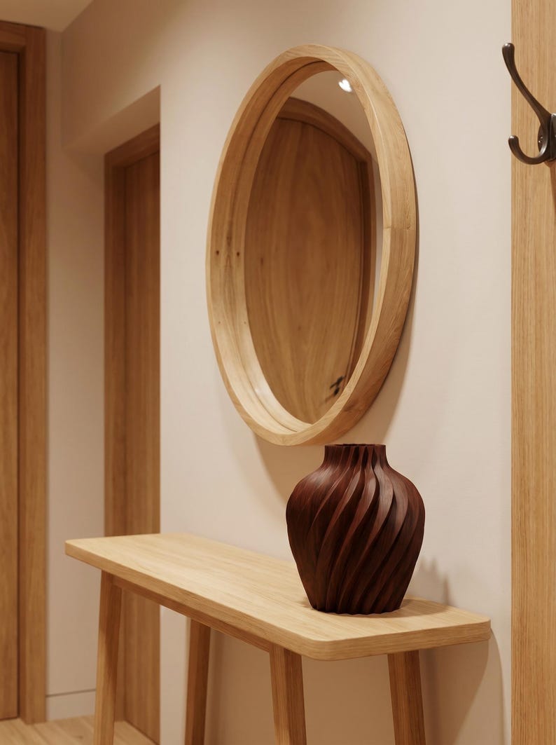 Deko-Vase Organisch Verdana Rosenholz — Eingangsbereich · Breite Organisch-Form mit Naturholz-Oberfläche, Bambu PLA Wood · Made in Germany · MyDesignStyle.
