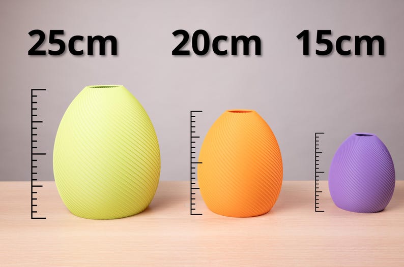 Deko-Vase Bonbon Bonessa Mandarin-Orange — Schreibtisch · Bauchige Candy-Form in weicher Pastell-Matte, Bambu PLA Matte · Made in Germany · MyDesignStyle.