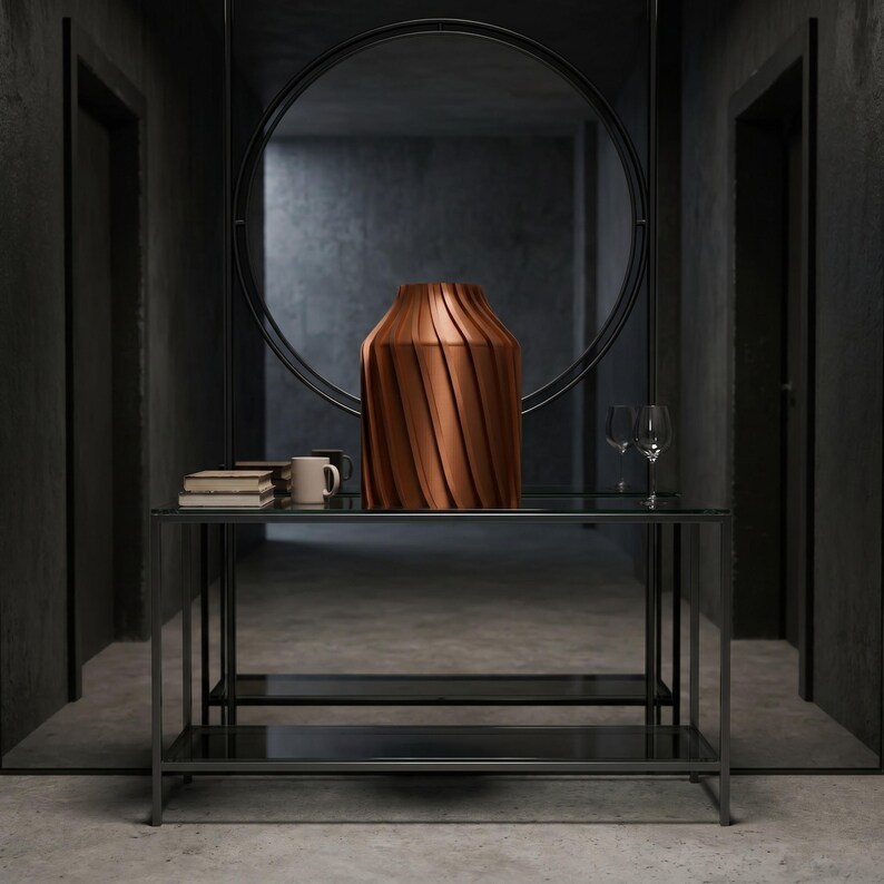 Industriell Urbanica Vase Kupferbraun im Ambiente Flur Konsole · Breiter Zylinder mit kräftigen Diagonalfluten, Bambu PLA Metal · 3D Druck handgefertigt München MyDesignStyle MDS.