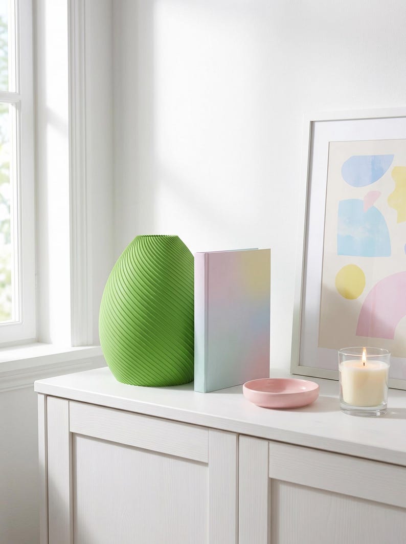 Deko-Vase Bonbon Bonessa Apfel-Grün — Wohnzimmer-Akzent · Bauchige Candy-Form in weicher Pastell-Matte, Bambu PLA Matte · Made in Germany · MyDesignStyle.
