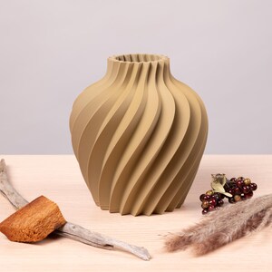 Deko-Vase Organisch Verdana in Rosenholz · Breite Organisch-Form mit Naturholz-Oberfläche, Bambu PLA Wood · Handgefertigt München · Made in Germany · MyDesignStyle.