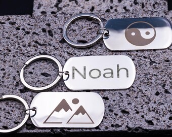 Llavero de acero inoxidable con grabado: regalo de llavero personalizado