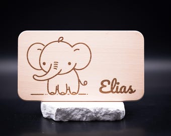 Personalized children's breakfast board | Wooden board with name, animal motif and engraving | Beechwood back-to-school gift