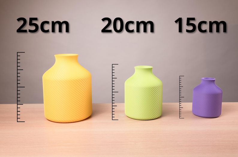Deko-Vase Bonbon Sucari Eisblau — Geschenke-Tisch · Kompakte Candy-Form in lebhafter Pastell-Matte, Bambu PLA Matte · Made in Germany · MyDesignStyle.