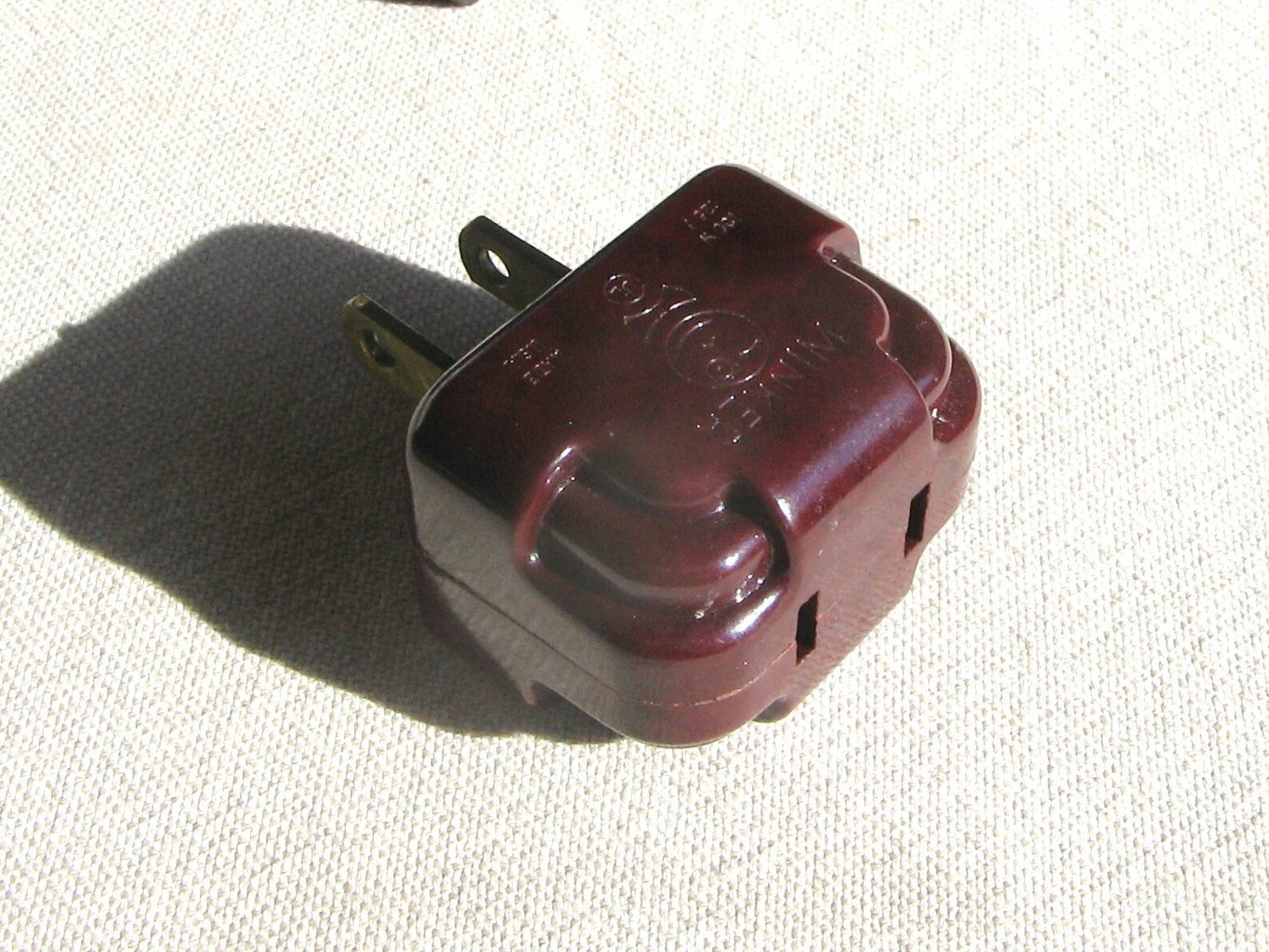 SALE 1/2 OFF Vintage Winker Bakelite Flasher Plug for Etsy