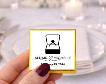 Personalized Engagement Chocolate Favors for Guests, Custom Wedding Favors in Gold & Silver Foil, Minimalist Party Favors, Add Name and Date