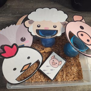 農場の動物に餌をやるデジタルダウンロード、感覚ビンアクティビティ、モンテッソーリ、幼児および就学前教育