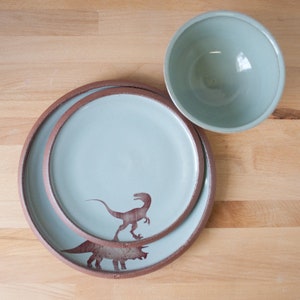 Dinnerware Set B - Dinner Plate, Side Plate and Bowl