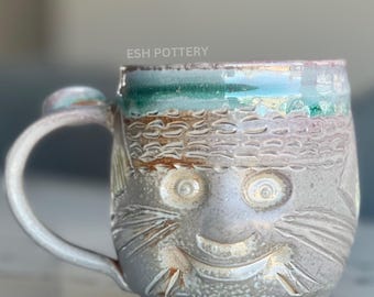Dollface Ergonomische Handgetöpferte Keramiktasse mit Daumenstütze - Handgemachte Keramik Kaffeetasse