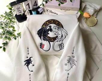 Toothless and Light Fury Embroidered Sweatshirt, Cute Dragon Couple Pullover For Fans Of Fantasy Animated Movies Hoodie