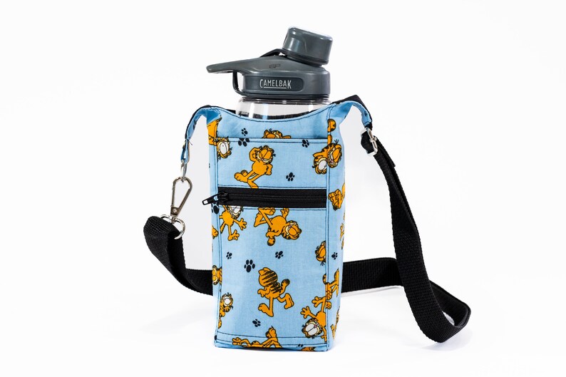 H2O 2GO Water Bottle Sling Bag H2GO Garfield Black image 1