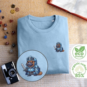 Sweat-shirt Platypus Paladin | Pull Pixel Art | Col rond Fantasy 8-Bit | Coton bio unisexe | Cadeau idéal pour les gamers et les amoureux des animaux