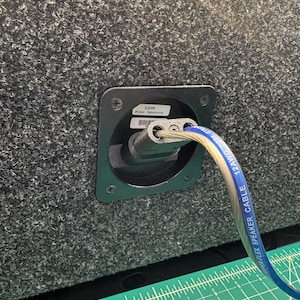 Speaker Box Quick Connect/Disconnect