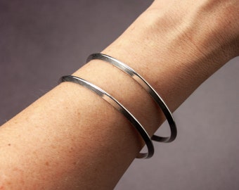 Sterling Silver Triangle Bangle Bracelet - Minimalist Geometric Jewelry (2.5 inch)