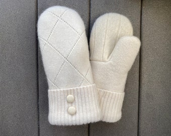 Sweater Mittens - Wool Mittens from upcycled wool sweaters - Gift for her - ecru/off white - upcycled felted sweater mittens - Mitts