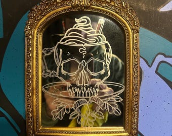 Espejo de arco pequeño grabado a mano