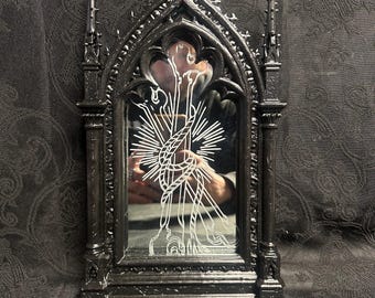 Espejo de catedral grabado a mano