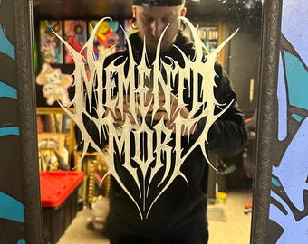 Espejo grabado a mano Memento Mori