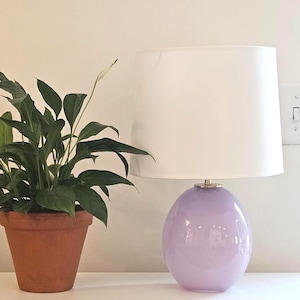 Handblown Pink Glass Table Lamp: Modern Artisan Lighting