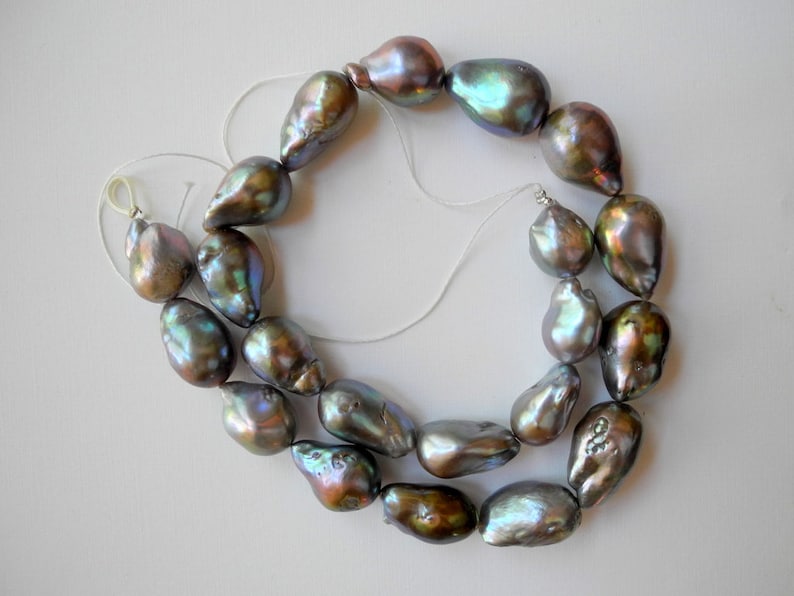 15mm 21mm AAA Baroque Pearl Deep Mauve Natural Color Nucleated Flameball