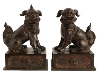 Meiji Bronze Sitting Guardian Foo Lions - Japanese Mythical Shi Shi and Komainu Lion-Dogs