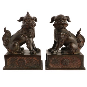 Meiji Bronze Sitting Guardian Foo Lions - Japanese Mythical Shi Shi and Komainu Lion-Dogs