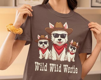 Camiseta de vaquero Westie con colores cómodos, camiseta de West Highland Terrier, regalo adorable para amantes de los perros, Westies con sombreros y pañuelos de vaquero