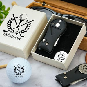 Personalisierter Golfball Marker Set, Groomsmen Golf Set, benutzerdefiniertes Divot-Werkzeug, kundenspezifische Golfrasenwerkzeuge, Golf-Liebhaber-Geschenke, Trauzeugen-Geschenke, Geschenke für Vater