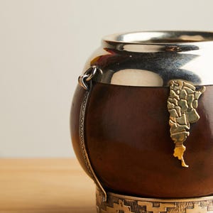 Yerba Mate Gourd Cup: Argentine design, German Silver charm, Unique Artisan Argentine Mate, special Argentine Mate, perfect Argentinian gift