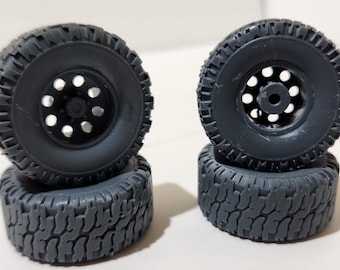 1 32 scale resin printed 35 inch mud tyres with Wheel&#39;s  - Wheel&#39;s and tyres only -