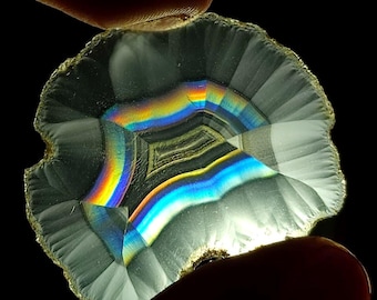 Iris Agate Cabochon 33x27x1mm, Rainbow Iris Agate, Natural Agate Gemstone, Vivid Rainbow Flash, Unique Jewelry Making Stone