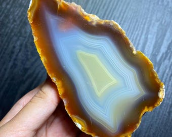Large Raw Chalcedony Agate Slice 105x60x25mm | Natural Banded Agate Specimen | Polished Crystal for Lapidary & Home Display