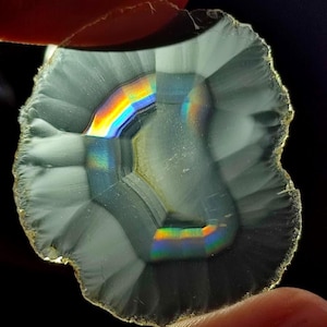 Iris Agate Cabochon 32x28x1mm, Rainbow Iris Agate, Natural Agate Gemstone, Colorful Optical Effect, Jewelry Making Stone
