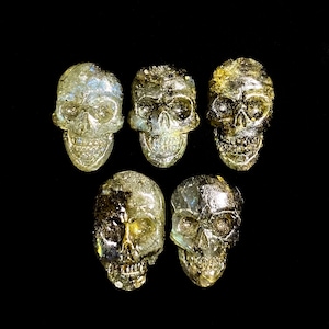 Hochwertige natürliche Labradorit Carving Schädel Cabochon, Kristallschädel, Labradorit Schädel, Schmuckherstellung, Diy Schmuck Anhänger