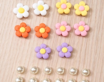 Juego de 26 adornos para Crocs: adornos para zapatos con flores pastel y perlas, colores margarita y macarrón