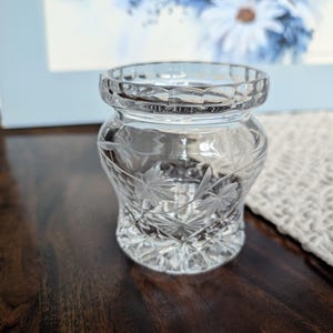 Vintage Crystal Vase, Etched Grape Leaf Flower Decor, Small Elegant Glass Vase, Home Decor Gift