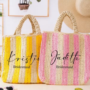 Personalisierte Strand Tragetasche, Mädchen Reise Tragetasche, Raffia Strandtasche, Junggesellinnenabschied Geschenktasche, Brautjungfer Geschenke, Sommer Hobo Tasche für Braut