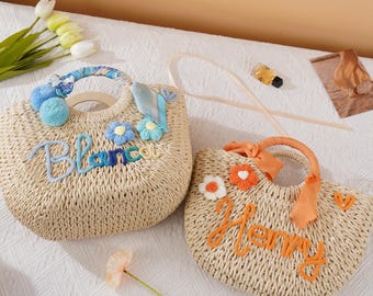 Personalized Straw bridesmaid handbag/ Bachelorette party gift bag/ Bridesmaid beach bag/ Bridesmaid Gift basket/ Custom Straw HandBag