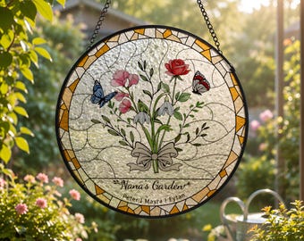 Personalized Birth Flower Glass Suncatcher, Custom Family Bouquet Window Hanging Gift for Mom Grandma