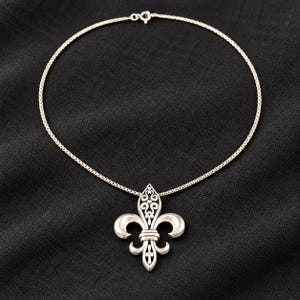 Collana Shube in argento sterling con ciondolo a forma di giglio / Ciondolo firmato 925 di ispirazione francese